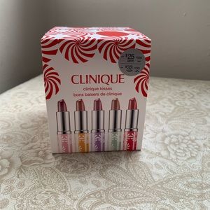 Clinique Kisses Gift Set